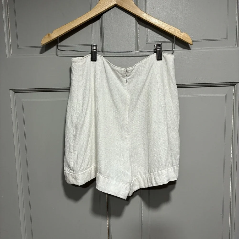 Club Monaco Womens Casual Short White 4(S) High Waist Lightweight Casual‎ Grunge - Picture 2 of 15